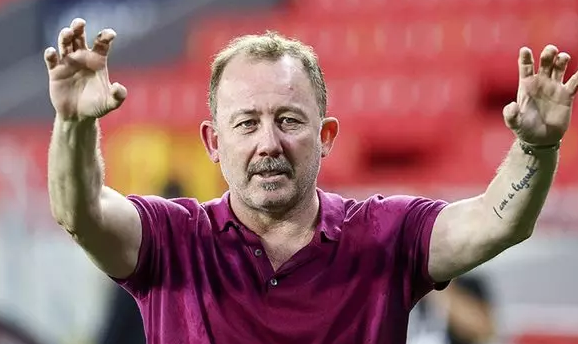 Foto - Süper Ligin efsanesine gözünü dikti! Almak istiyorlar: Neden takım çalıştırmadığı belli oldu!