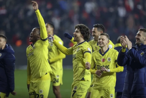 Foto - Süper Lig’in yeni şampiyonluk favorisi belli oldu! Oranlar güncellendi: 20. haftanın ardından favori değişti…