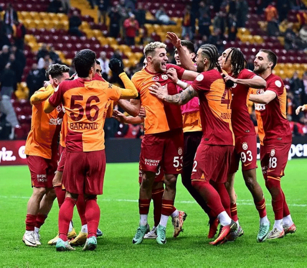 Foto - Süper Lig’in yeni şampiyonluk favorisi belli oldu! Oranlar güncellendi: 20. haftanın ardından favori değişti…