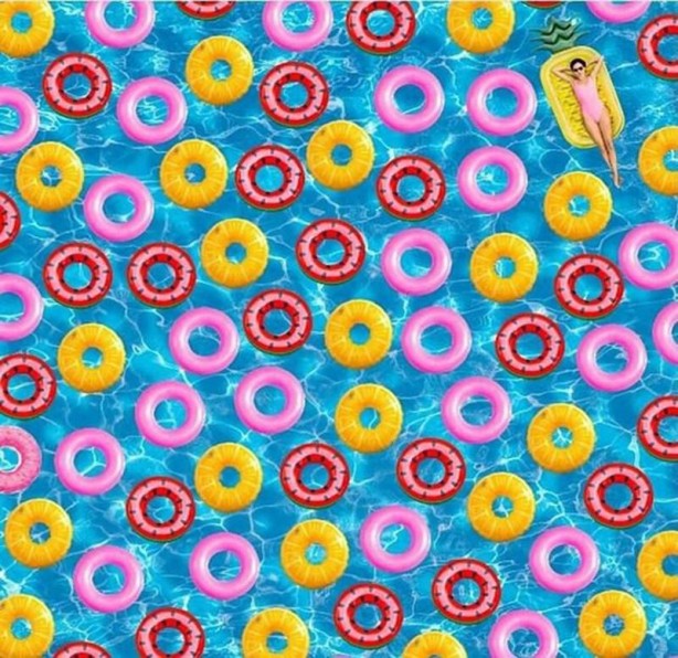 Foto - Süper Mario aşağıya mı yoksa yukarıya mı koşuyor? Sosyal medyayı karıştırdı