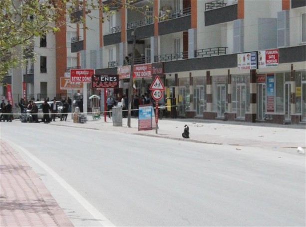 Şüpheli nesneyi vatandaş imha etti!