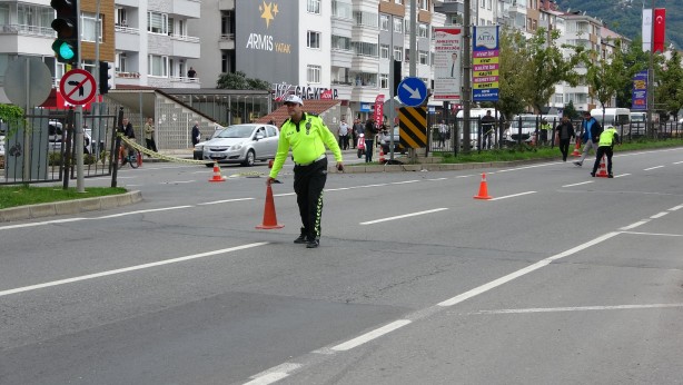 Foto - Şüpheli valiz fünyeyle patlatıldı