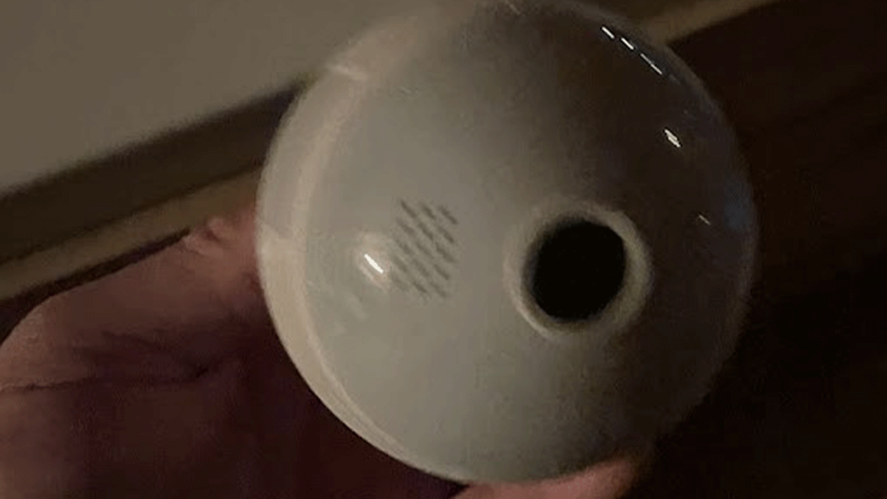 Foto - Şüpheniz varsa bunları yapın: İşte gizli kamerayı tespit etmenin yolları!