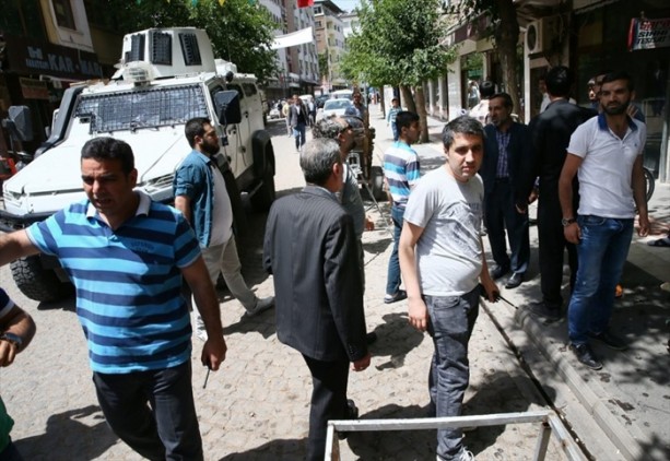Foto - Sur esnafını ziyaret eden HDP'lilere büyük tepki
