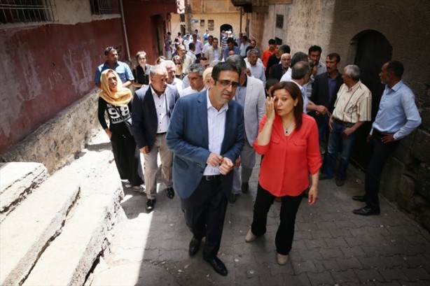 Foto - Sur esnafını ziyaret eden HDP'lilere büyük tepki