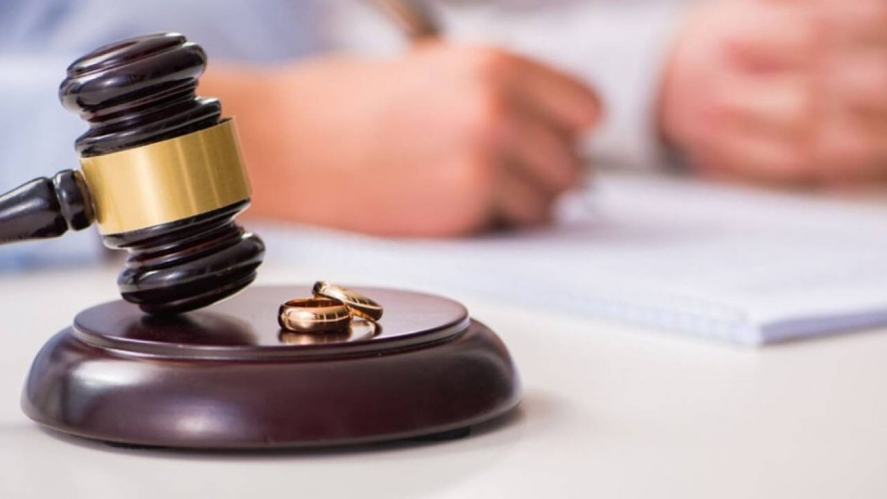 Süresiz nafaka için kritik adım! AYM’den çıkacak karar emsal olacak