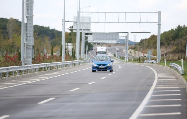 Foto - Süreyi 50'den 5 dakikaya düşürdü! Sürücüler memnun