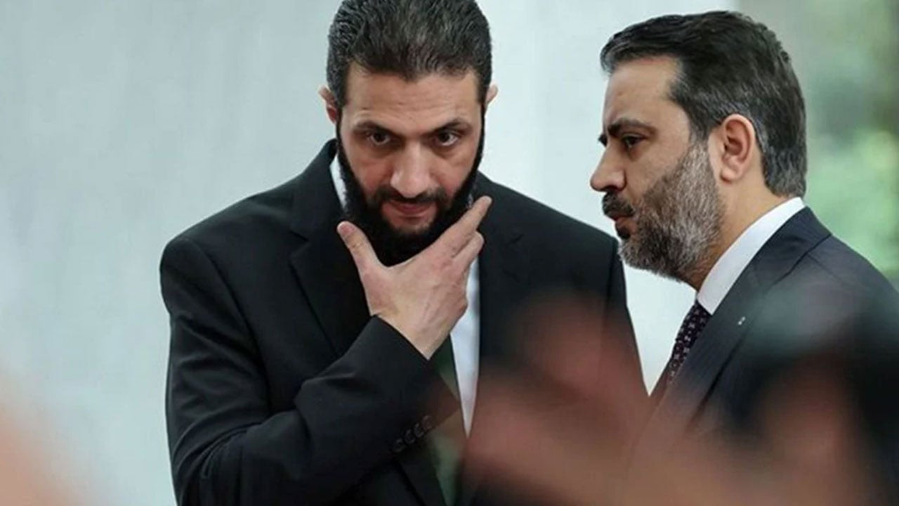 Foto - Suriye yeni yönetiminden beklenmedik karar! SDG ile anlaştılar