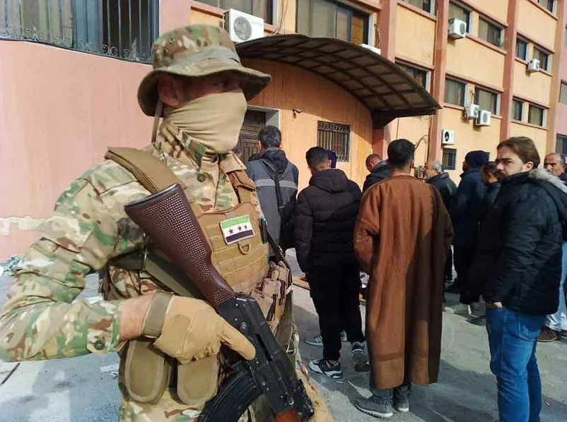 Foto - Suriye'de Esad'ın askerleri teslim oluyor