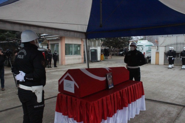 Foto - Suriye'de kalp krizi geçiren şehit polis memuru ebediyete uğurlandı