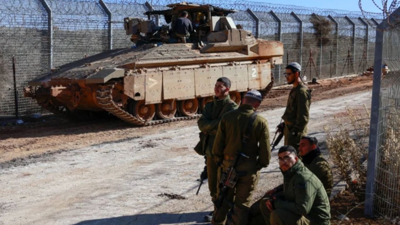 Foto - Suriye'de sıcak saatler! İsrail askerleri yaralandı