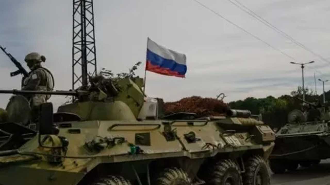 Foto - Suriye'de yaşananlar uyanış başlattı! Başmüftü duyurdu: Silahlanın! Rusya'yı ülkemizden çıkarmalıyız