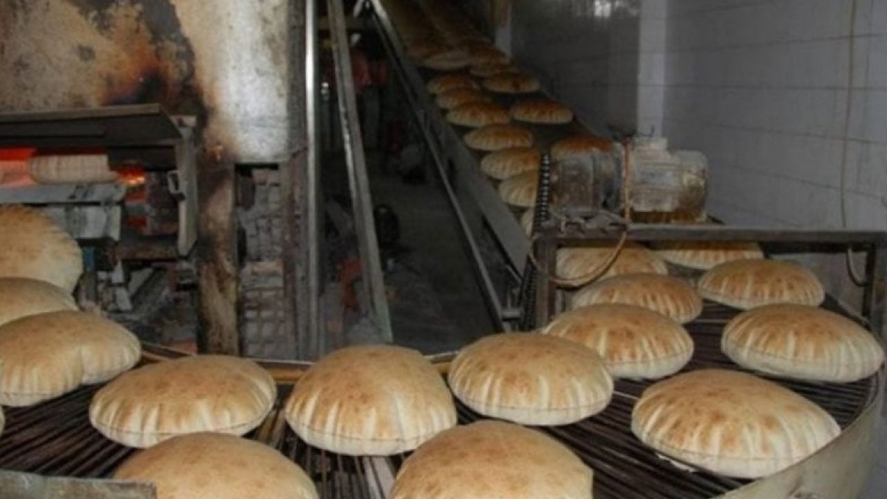 Foto - Suriye’de yeni yönetimin ilk büyük krizi: Sokaklar karıştı, Şara geri adım attı