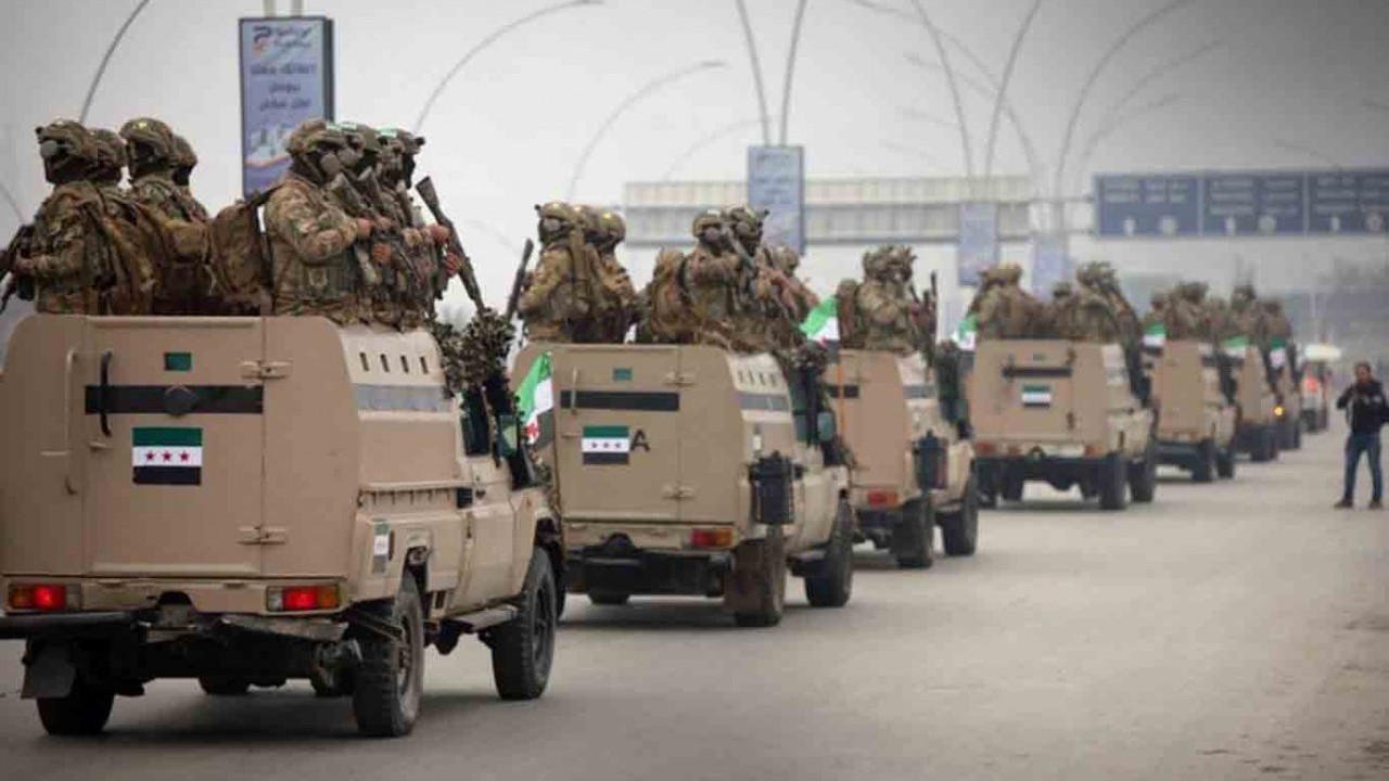 Suriye'den beklenmedik hamle! Sınıra asker yığıp roketatar, füze yerleştirdiler