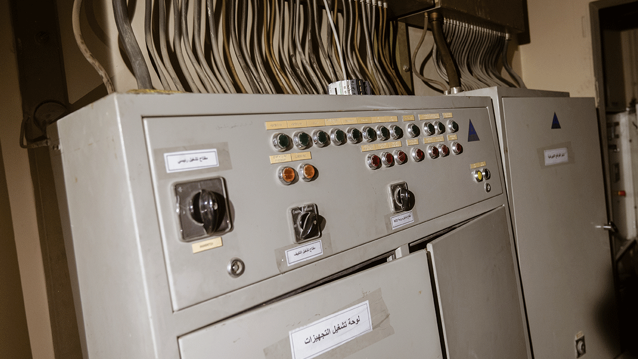 Foto - Suriyeliler yoksulluktan kırılırken, Esed pisliği burada yaşıyordu!