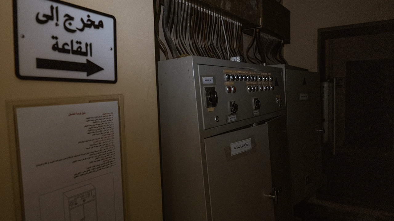 Foto - Suriyeliler yoksulluktan kırılırken, Esed pisliği burada yaşıyordu!