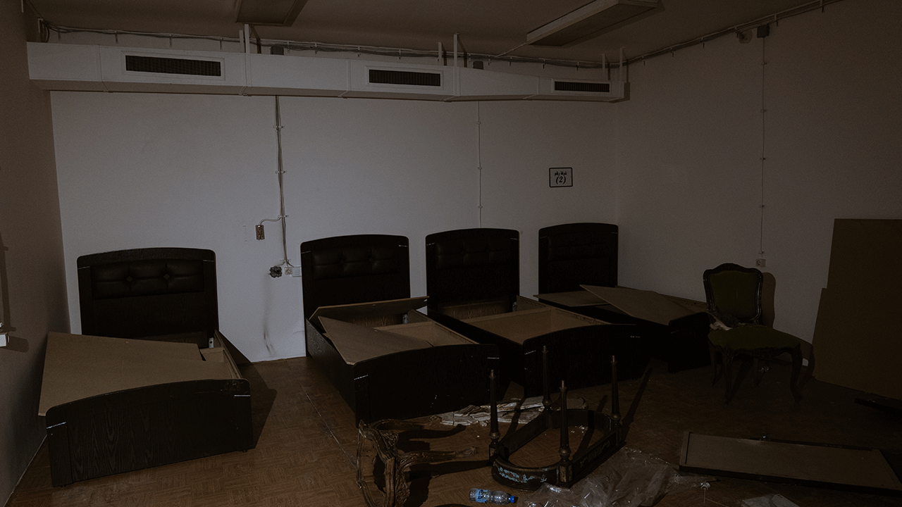 Foto - Suriyeliler yoksulluktan kırılırken, Esed pisliği burada yaşıyordu!