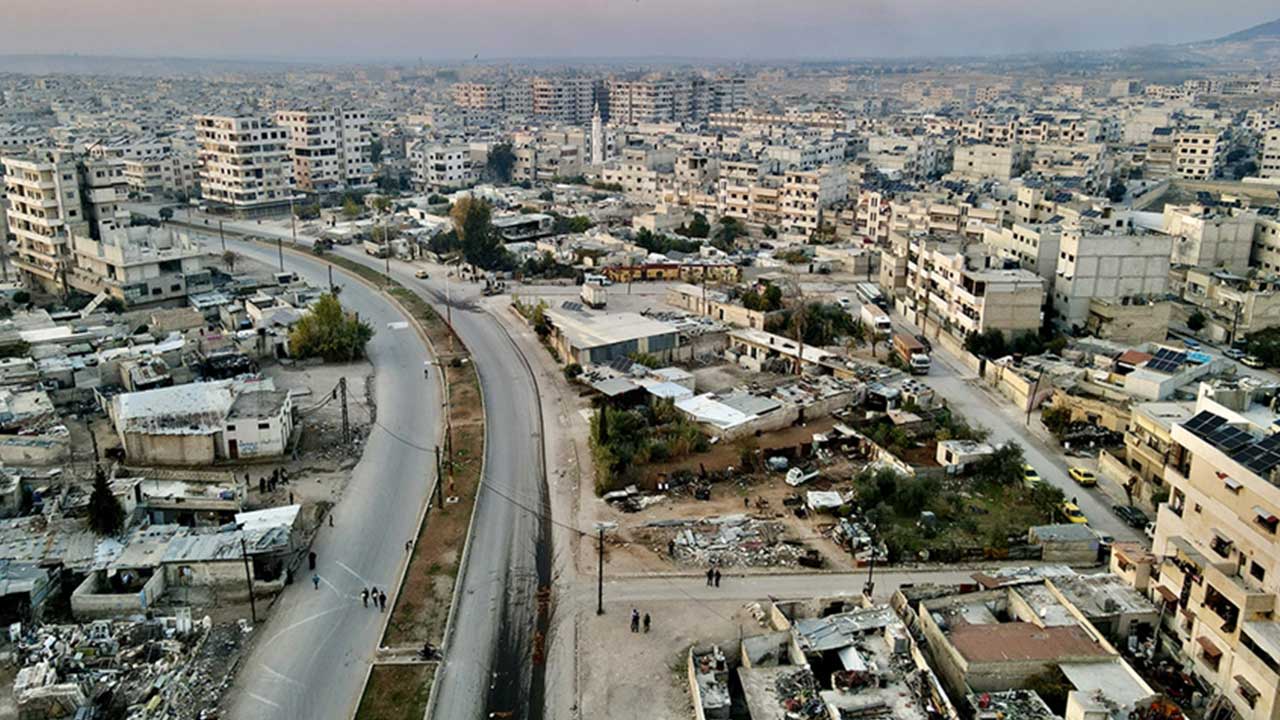 Foto - Suriye'ye Türkiye'ye karşı teklif ettiler: Size petrol verelim bizimle anlaşın