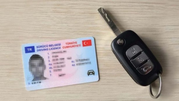 Foto - Sürücü belgesi olanlar dikkat! Bugün son gün! Başvurmayan pişman olacak