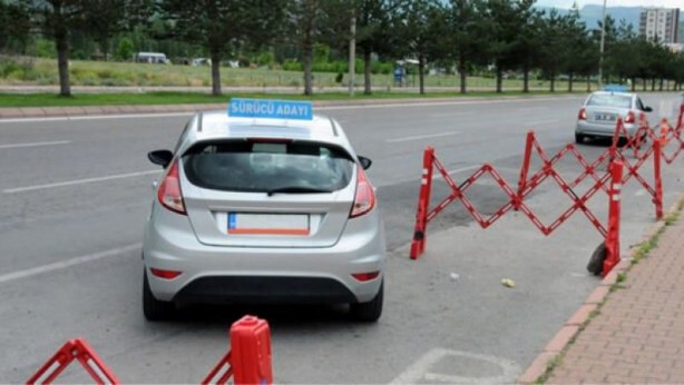 Foto - Sürücü kursları ne zaman açılacak?