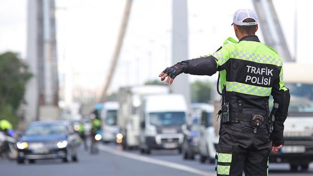 Foto - Sürücüler derin bir "ohhhh" çekecek! O trafik cezaları iptal ediliyor! Tüm paranızı anında geri alabilirsiniz