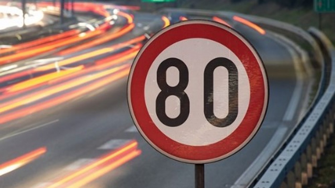 Foto - Sürücüler dikkat: Hız sınırları baştan aşağı değişiyor!