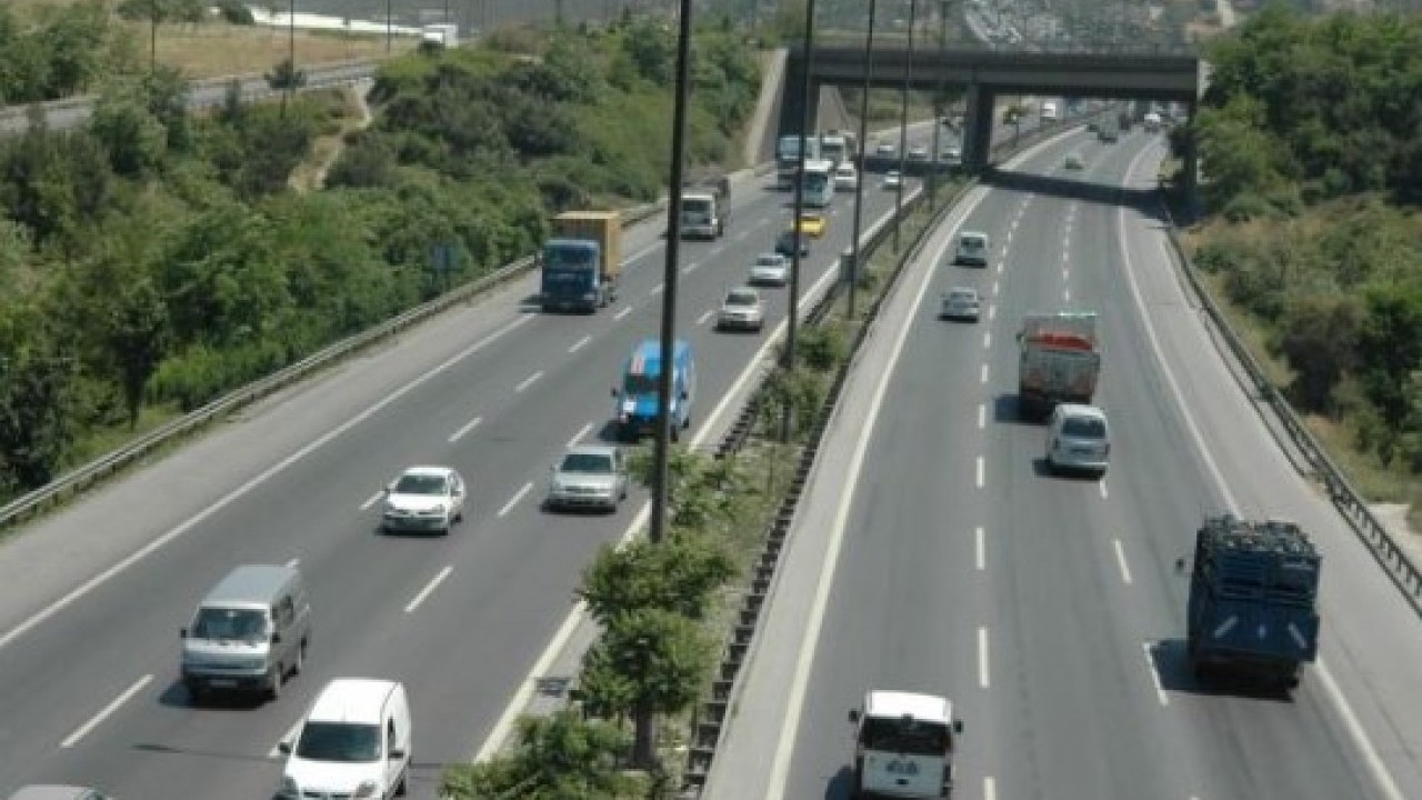 Foto - Sürücüler dikkat: Hız sınırları baştan aşağı değişiyor!