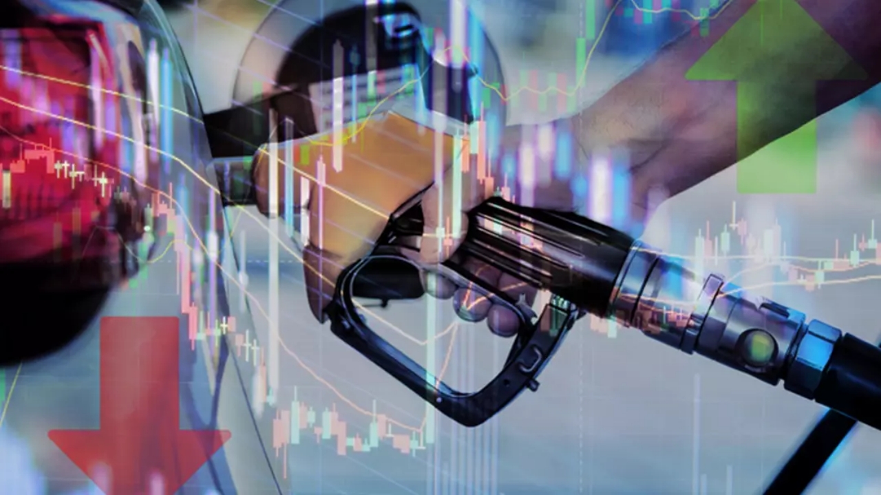 Foto - Sürücülere bir şok daha! Akaryakıt fiyatları füze gibi fırladı! Tabela bakın kaçı göstermeye başladı