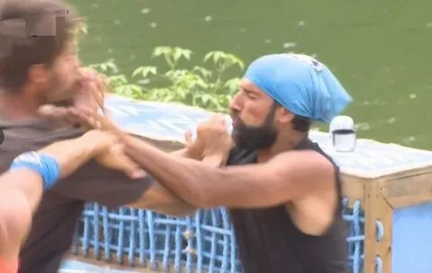 Foto - Survivor yarışmasında sakatlandı! Şimdi yürümekte bile zorlanıyor