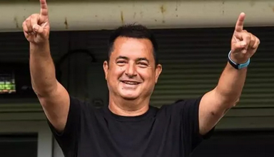 Foto - Survivor'daki çıplaklığa O da isyan etti! Öyle bir yorum yapti ki... Tartışmalara yol açan yarışmacıların halleri konusu... 