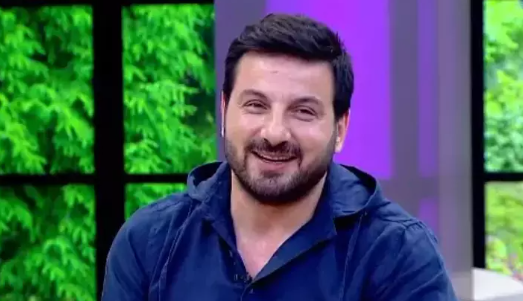 Foto - Survivor'dan teklif alan Yeniden Refah Partili yetkili çılgına döndü! Acun Ilıcalı'ya patladı