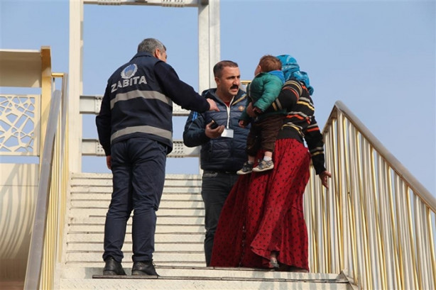 Foto - Süt bidonundan çıkanlar zabıtayı hayrete düşürdü