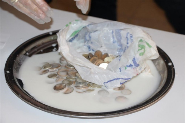 Foto - Süt bidonundan çıkanlar zabıtayı hayrete düşürdü