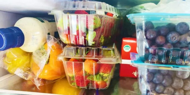 Foto - Süt ve yumurtaları buzdolabı kapısında saklamamalısınız! Çünkü...