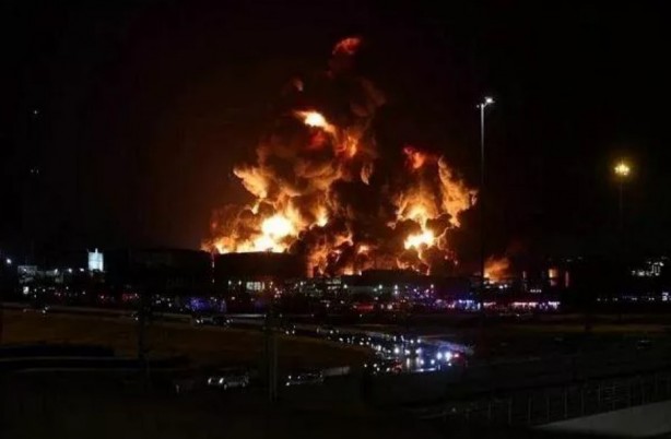 Suudi Arabistan kalbinden vuruldu! 24 saattir yanıyor