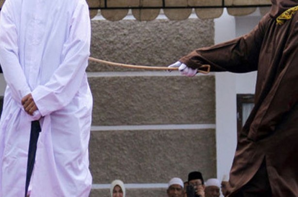 Foto - Suudi Arabistan'da dikkat çeken 'kırbaç' kararı