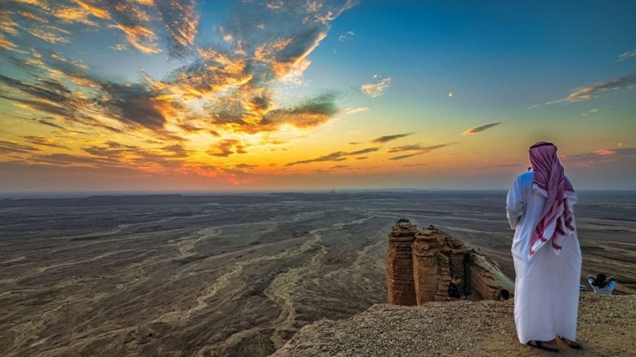 Foto - Suudi Arabistan'da uyarı sistemi devreye girdi! 'Sakın fotoğraf çekmeyin'