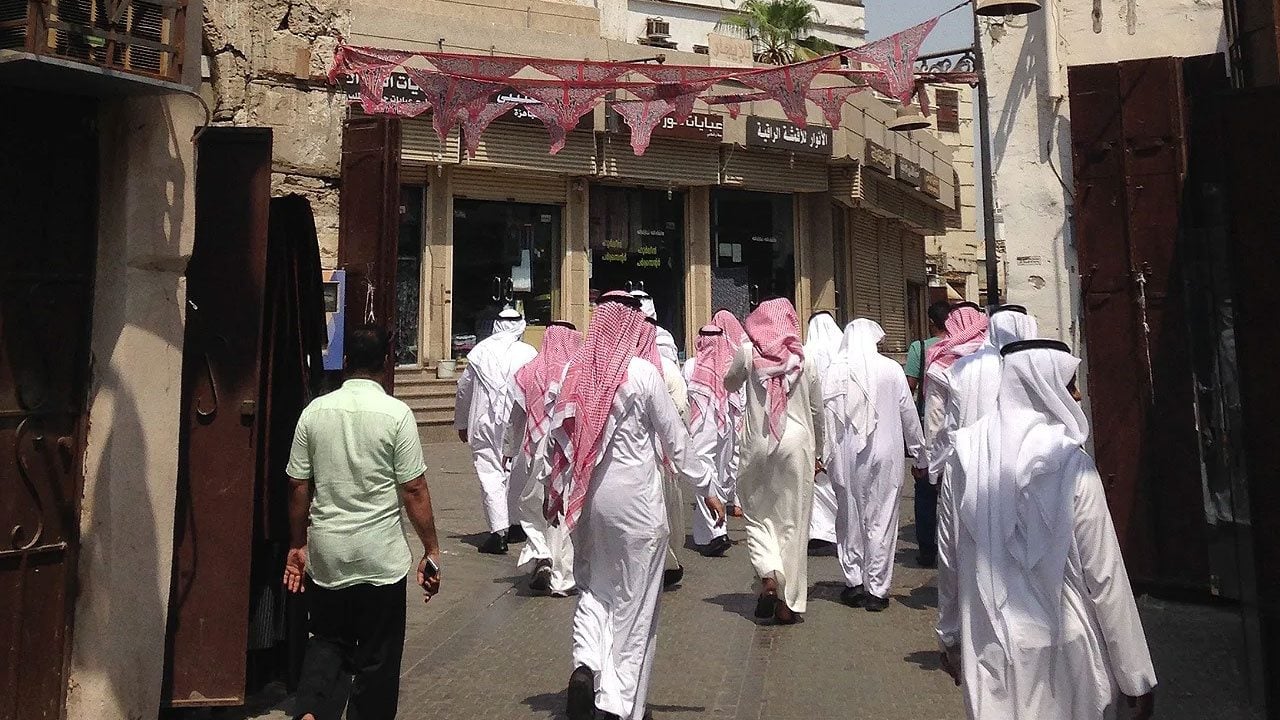Foto - Suudi Arabistan'da uyarı sistemi devreye girdi! 'Sakın fotoğraf çekmeyin'