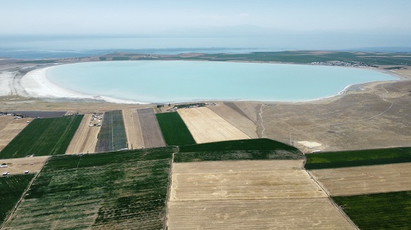 Foto - Şuursuz sulama bu hale getirdi! O göl kuruma noktasına geldi