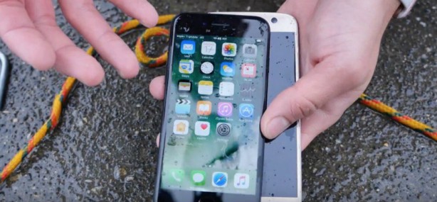 Foto - Suya düşen iPhone, 10 ay sonra çıkarıldı: İşte sonuç