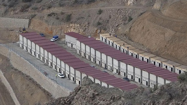 Foto - Suya gömülen Yusufeli'nde 'hayvan oteli'