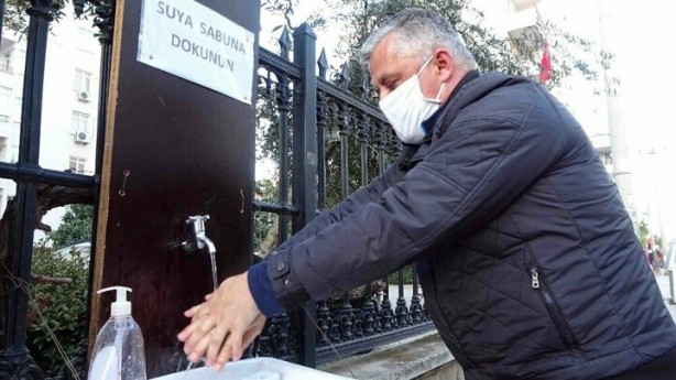 Foto - Suya sabuna bugünlerde daha çok dokunun