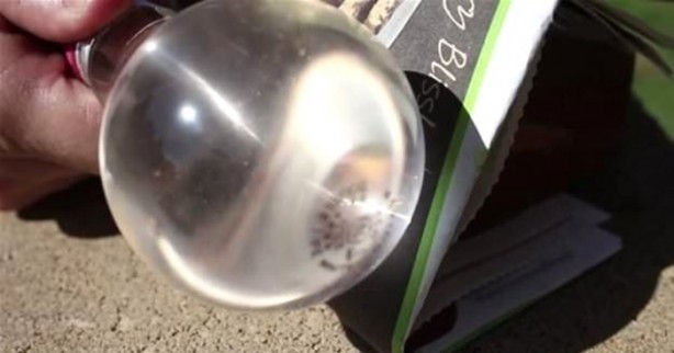 Foto - Suyla ateş yakabileceğinizi biliyor muydunuz?