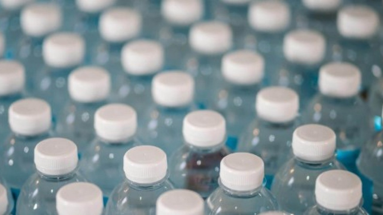 Foto - Suyu bu şekilde içenler dikkat: Meğer kısırlığa neden oluyormuş!