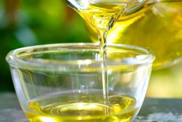 Foto - Suyunu sık bardak bardak iç! Vücudun o bölgesini çamaşır suyu temizliyor