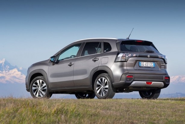 Foto - Dağ-bayır demeden ilerlemek istiyorsanız... Suzuki şubat ayında sıfır faizli kredi ve takas desteği sunuyor!