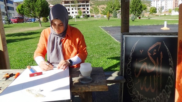 Foto - Tablodan etkilendi meslek edindi