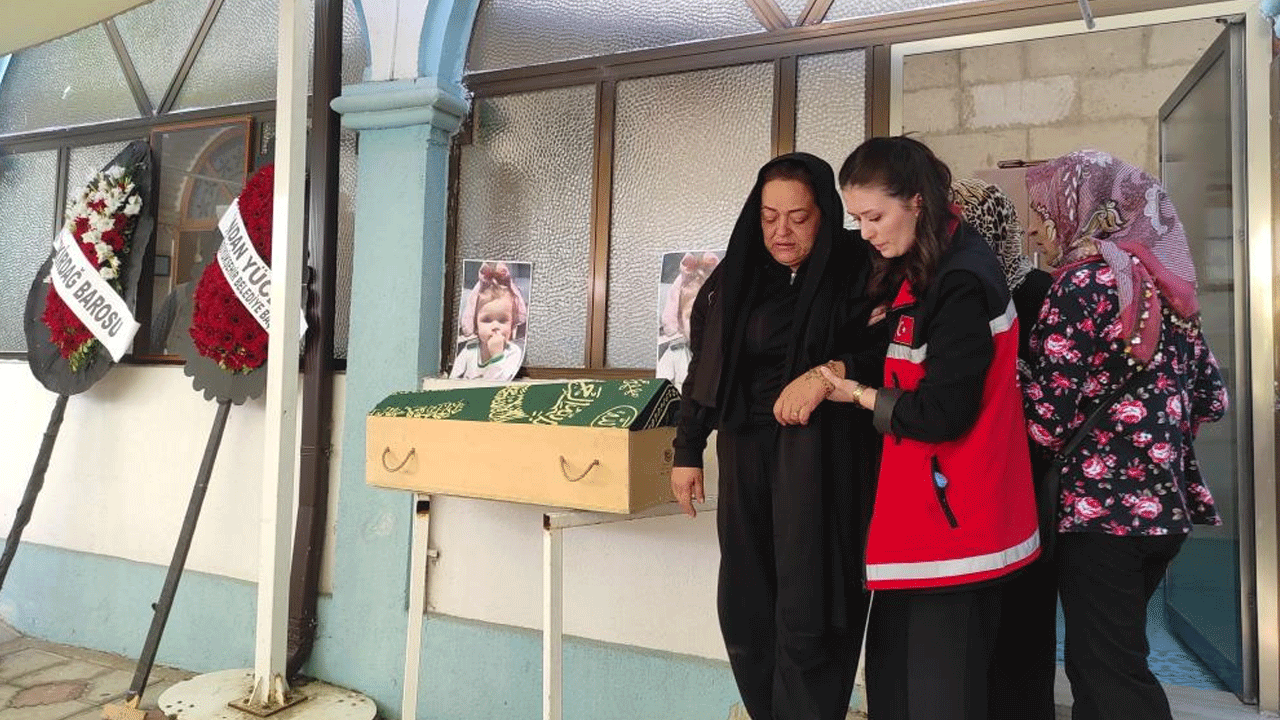 Foto - Tabut küçük acı çok büyük! Türkiye'nin yüreğini yaktı