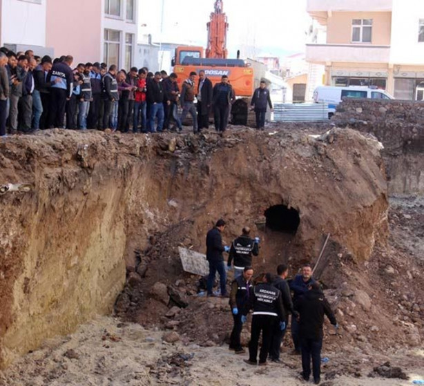 Foto - Tabutu bulunan Rus askerin cesedi bozulmadı, çünkü...