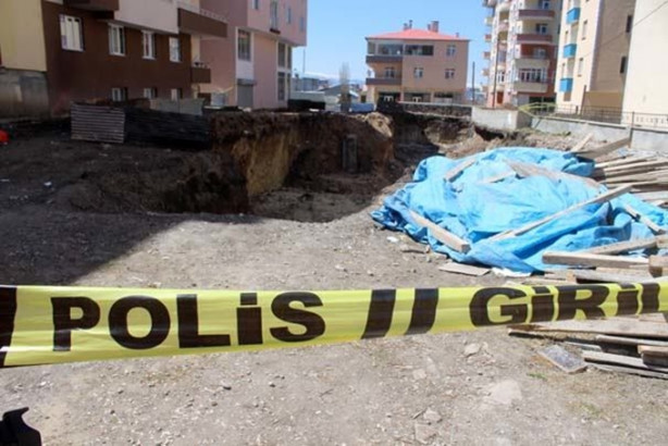 Foto - Tabutu bulunan Rus askerin cesedi bozulmadı, çünkü...